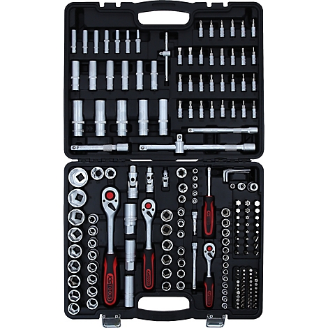 Mallette à outils noire remplie de différentes clés et outils. Les outils sont bien rangés.